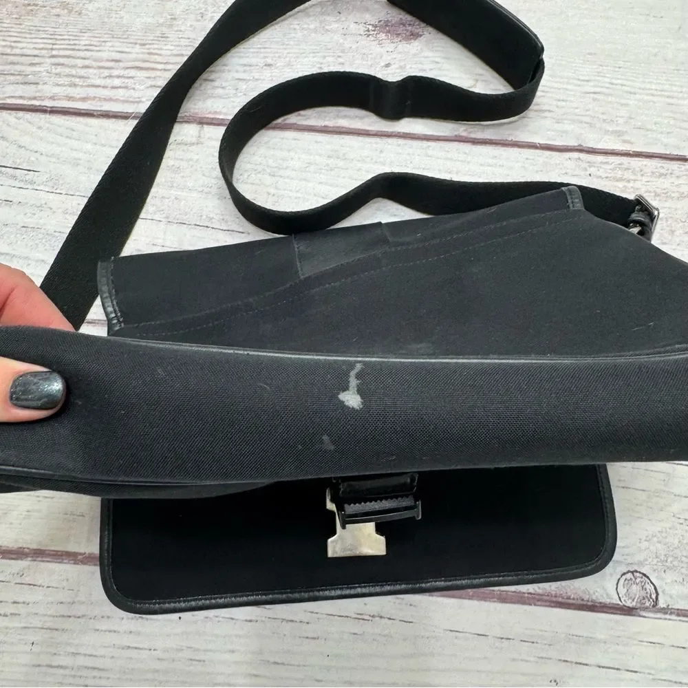 COACH Leather Nylon Messenger Bag Shoulder Strap Crossbody Black